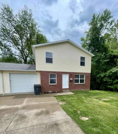 Main picture of 1221 Western Hills Dr