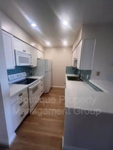 Main picture of QueensView