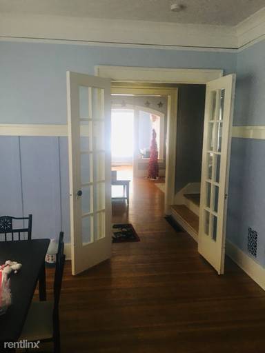 Main picture of 262 Berkeley St
