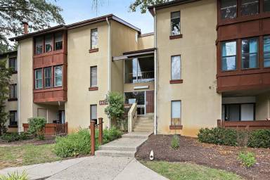 Main picture of 9647 Whiteacre Rd