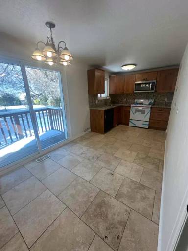 Main picture of 575 W 2300 N