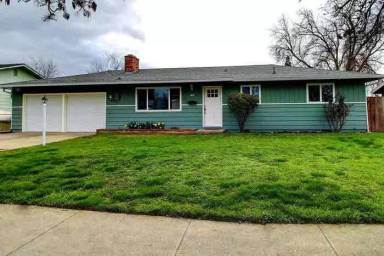 Main picture of 1828 Easy St