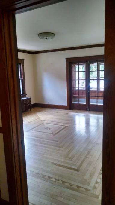 Main picture of 241 Dunning St