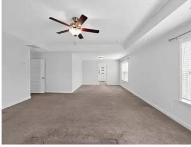 Main picture of 4613 Lazy Hollow Dr