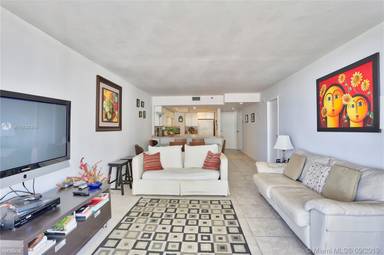 Main picture of Venetia Condo
