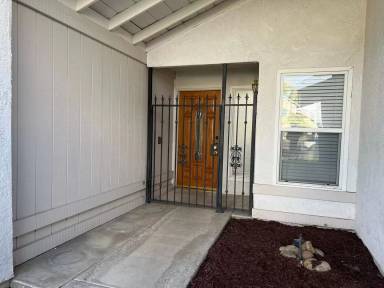 Main picture of 3420 Rancho Sierra St