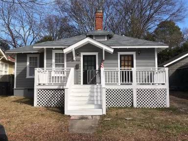 Main picture of 515 E Tremont Ave