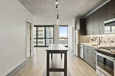 Main picture of 146 N Ada St