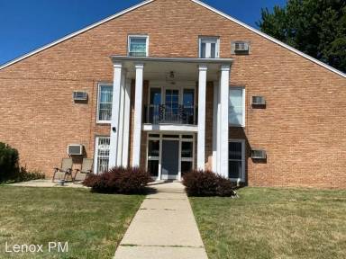 Main picture of 2230 W 14 Mile Rd