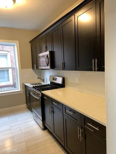 Main picture of 731 Avenue A