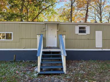 Main picture of 7637 Joseph St