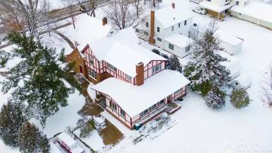 Main picture of 226 Bryant Ave SW