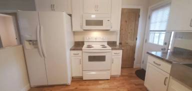 Main picture of 824 E Orange St