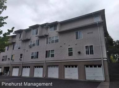 Main picture of 10535 E Burnside St