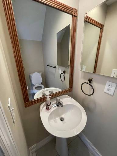 Main picture of Emerald Pointe
