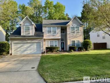 Main picture of 502 Robin Hood Dr