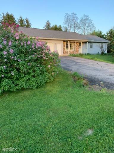 Main picture of 1195 Custer Sq