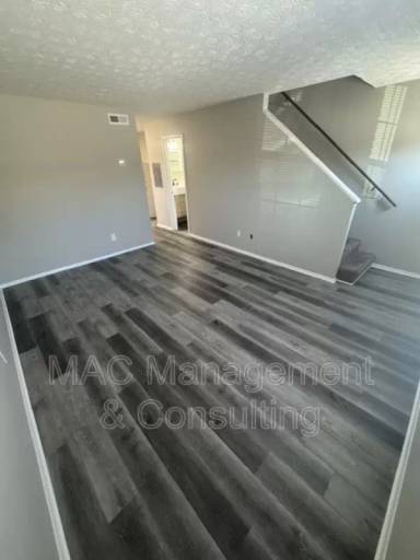 Main picture of 1321 Autumn Ave