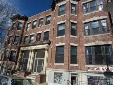 Main picture of 395 Harvard St