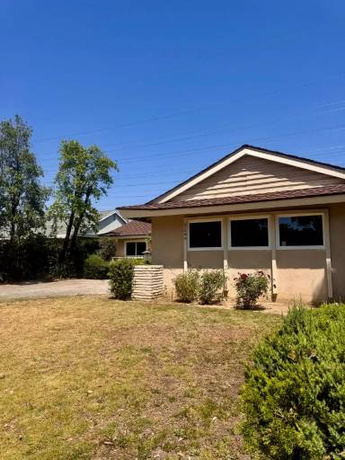 Main picture of 9244 Crebs Ave