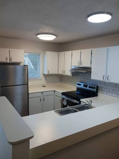 Main picture of 1602 Eagles Pl