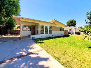 Main picture of 409 N Wayne Ave