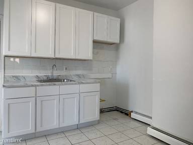 Main picture of 166 Seaview Ave