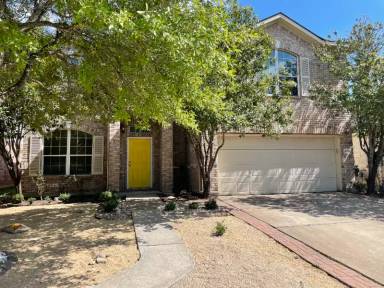 Main picture of 1064 Zeus Cir