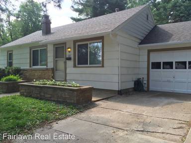 Main picture of 1611 W White St