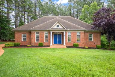 Main picture of 11465 Pinewild Dr