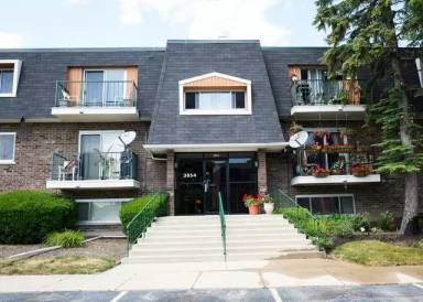 Main picture of 3854 S Parkway Dr