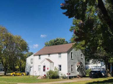Main picture of 616 Ripley Ave