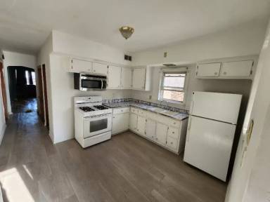 Main picture of 1624 S 50th Ave