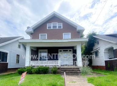 Main picture of 825 E Gum St