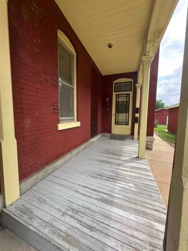 Main picture of 621 S 12th St