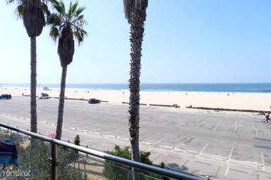 Main picture of 3215 Ocean Front Walk