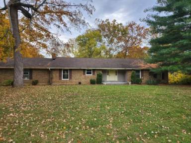 Main picture of 4690 Huston Rd
