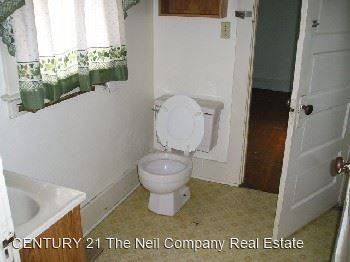 Main picture of 612 N State St