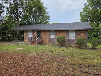Main picture of 1603 Apple Valley Dr