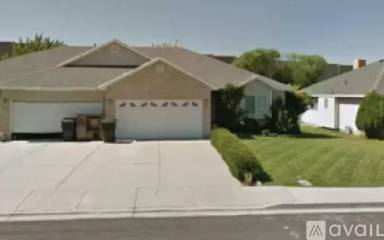 Main picture of 643 Lynnbrook Dr