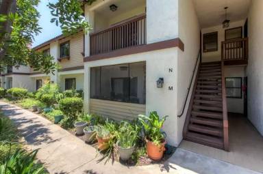 Main picture of 1013 S Sunshine Ave