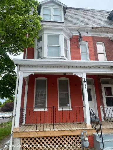 Main picture of 603 Dallas St