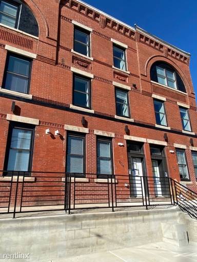 Main picture of 804 N 41st St