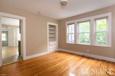 Main picture of 40 Boston Ave