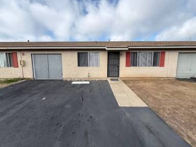 Main picture of 1160 Hollister St