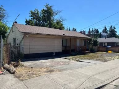 Main picture of 3250 SE 136th Ave