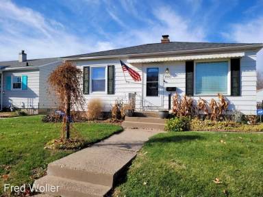 Main picture of 1850 33rd St