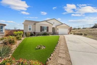 Main picture of 1500 Yucca Ct