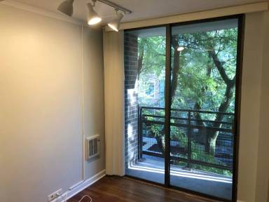 Main picture of 2600 N Hampden Ct