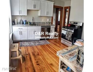 Main picture of 10 Mortimer Pl